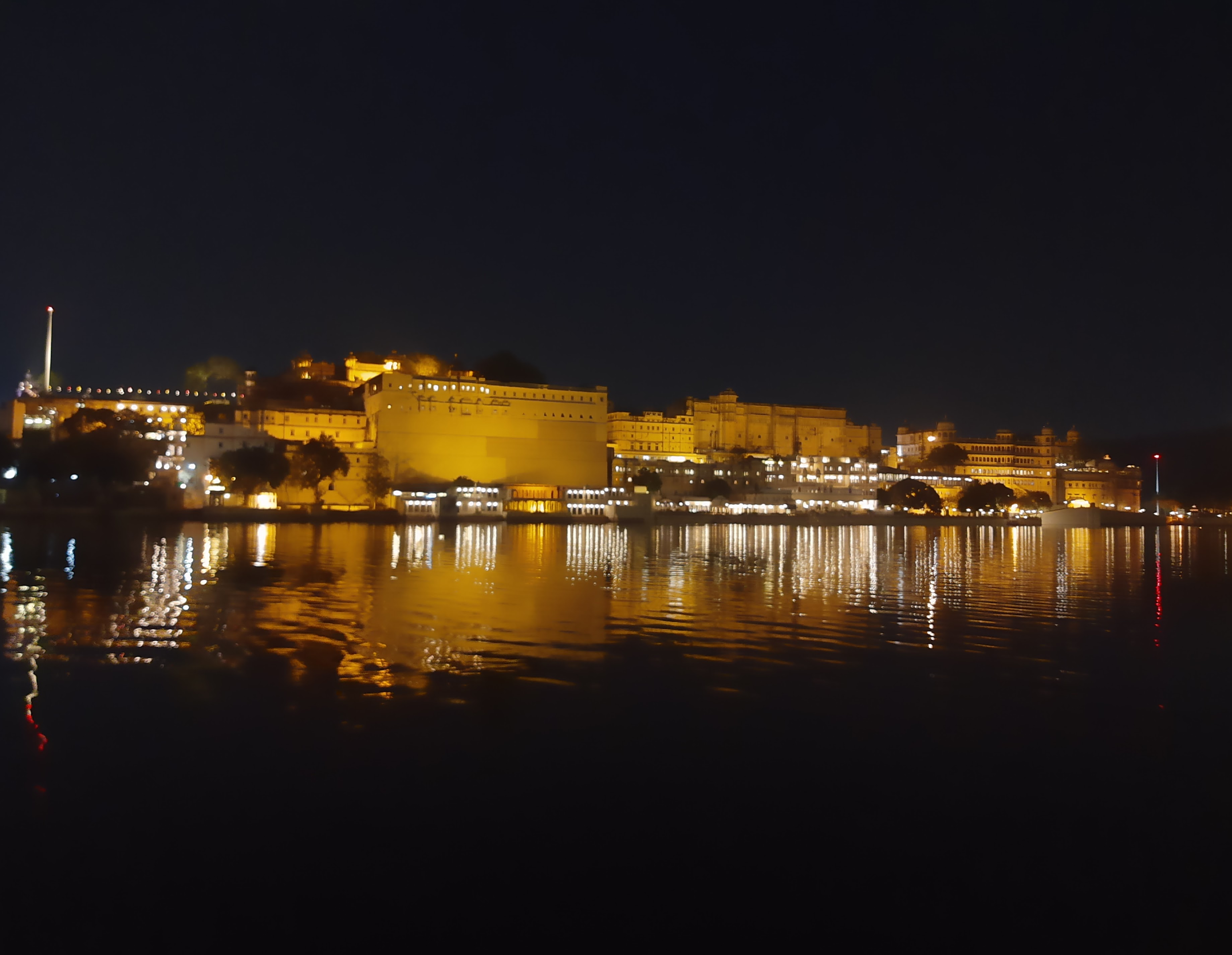 City Palace over Pichola Lake